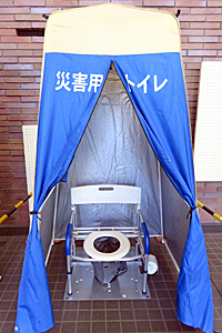 0122_現場ではトイレ問題が喫緊の課題となっている_s.jpg